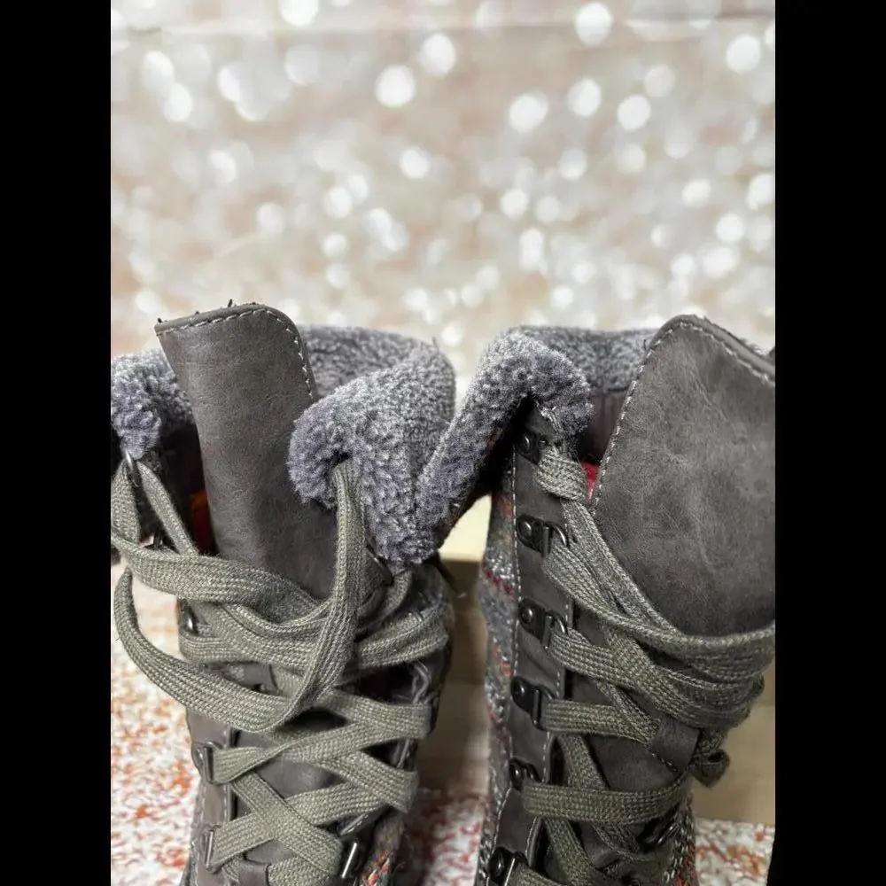 Rocket Dog Womens‎ Gray Lace Up Winter Cuffed Boots Size 6